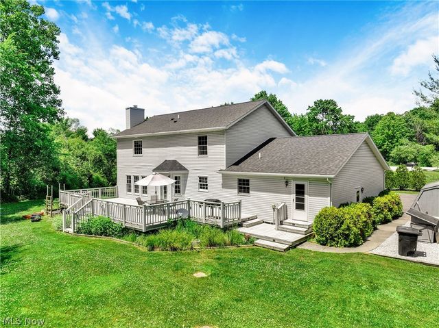 17800 Settlers Trail, Chagrin Falls, OH 44023