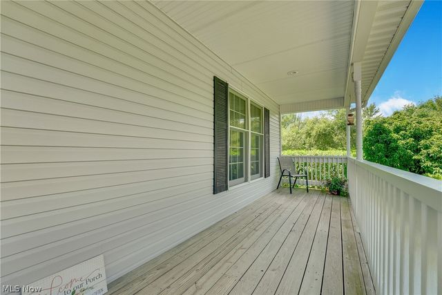 17800 Settlers Trail, Chagrin Falls, OH 44023