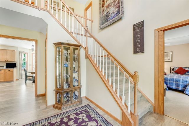 17800 Settlers Trail, Chagrin Falls, OH 44023