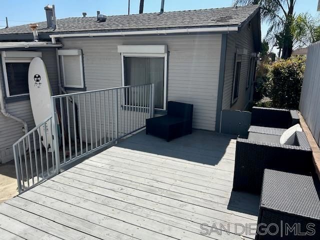 1930 34 Hornblend Street, San Diego, CA 92109