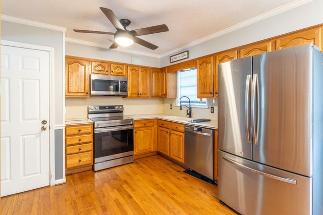 901 Spurling Drive, Hixson, TN 37343
