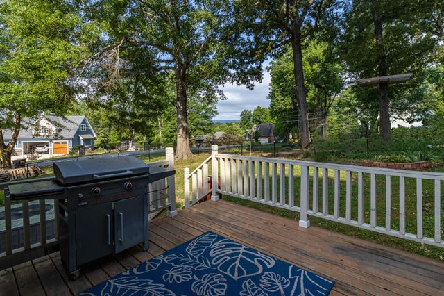 901 Spurling Drive, Hixson, TN 37343