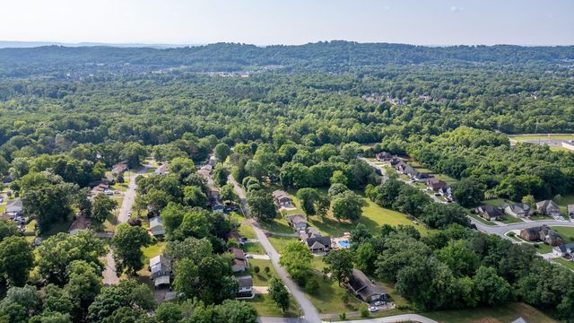 901 Spurling Drive, Hixson, TN 37343
