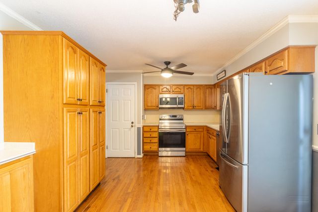 901 Spurling Drive, Hixson, TN 37343