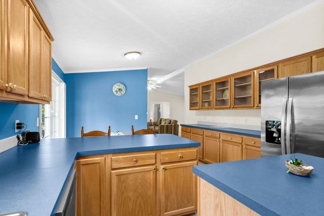 2161 Eastwoods Dr., Conway, SC 29526