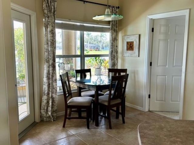 4542 35TH AVENUE CIRCLE E, Palmetto, FL 34221