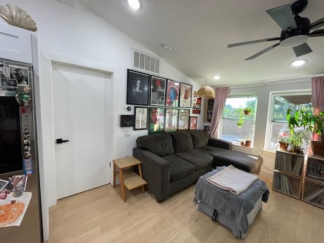 2910 Pecan Springs RD A, Austin, TX 78723