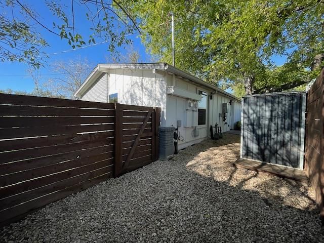 2910 Pecan Springs RD A, Austin, TX 78723