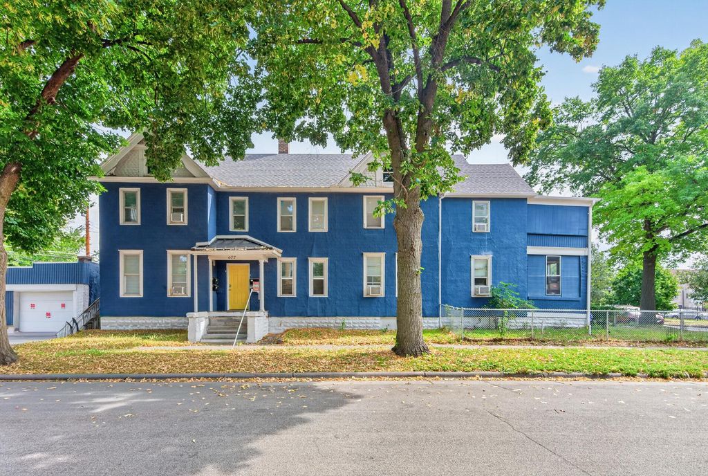 677 Sherburne Avenue, Saint Paul, MN 55104 — exterior