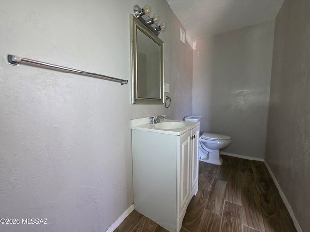 1620 S Santa Rita Avenue, Tucson, AZ 85713