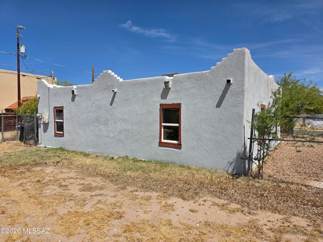 1620 S Santa Rita Avenue, Tucson, AZ 85713