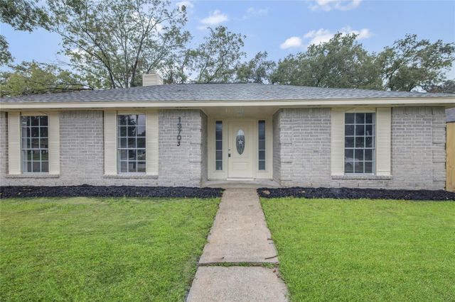 13703 Cologne Drive, Houston, TX 77065