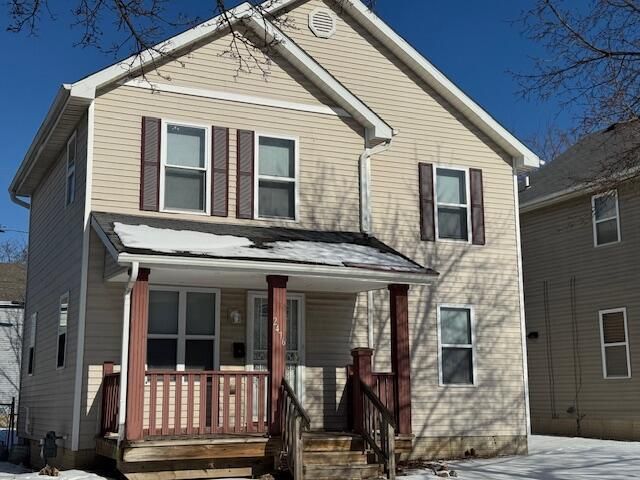 2476 W Garfield AVENUE, Milwaukee, WI 53205
