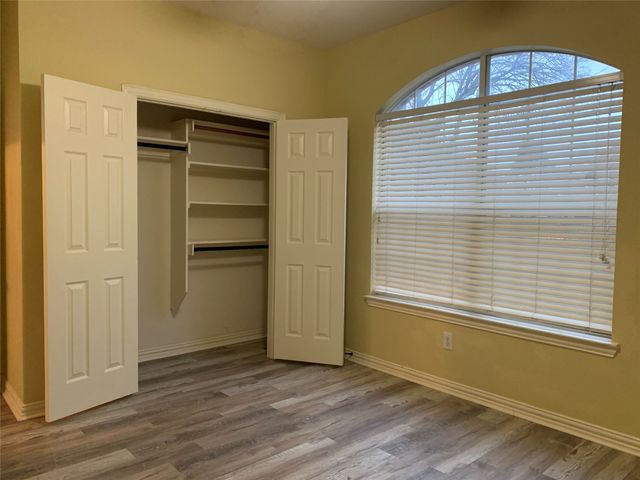 1313 Limestone Creek Drive, Keller, TX 76248