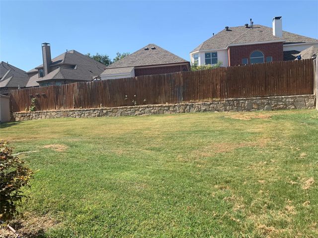 1313 Limestone Creek Drive, Keller, TX 76248