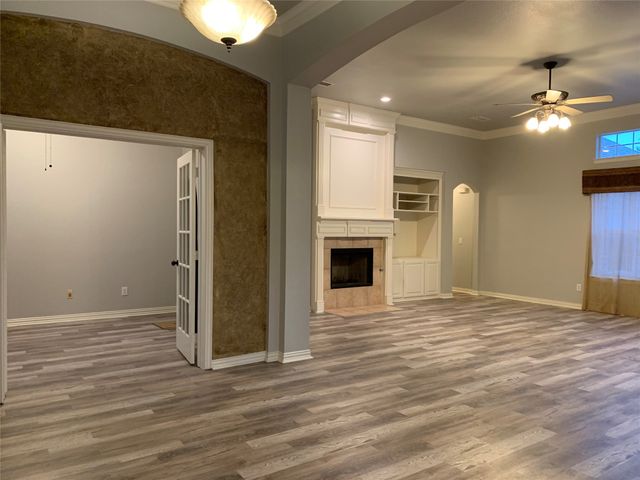 1313 Limestone Creek Drive, Keller, TX 76248