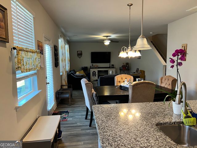 372 Layfield Drive, Jonesboro, GA 30238