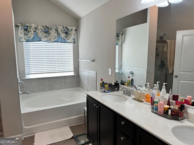 372 Layfield Drive, Jonesboro, GA 30238