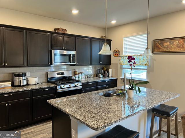 372 Layfield Drive, Jonesboro, GA 30238