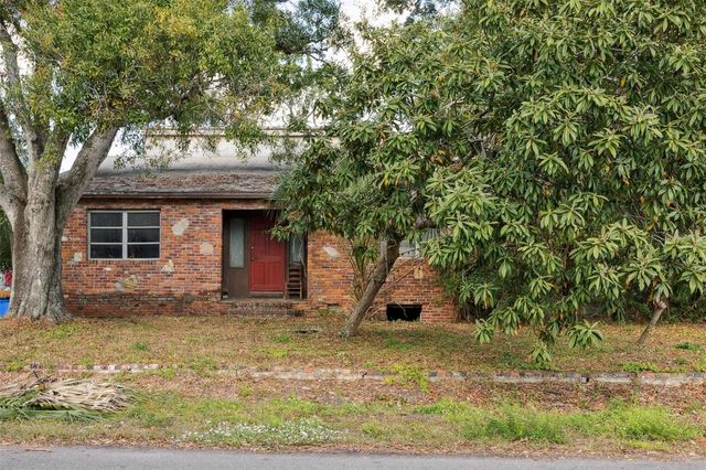 2509 EMMA CIRCLE, Tampa, FL 33614