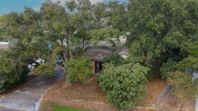 2509 EMMA CIRCLE, Tampa, FL 33614