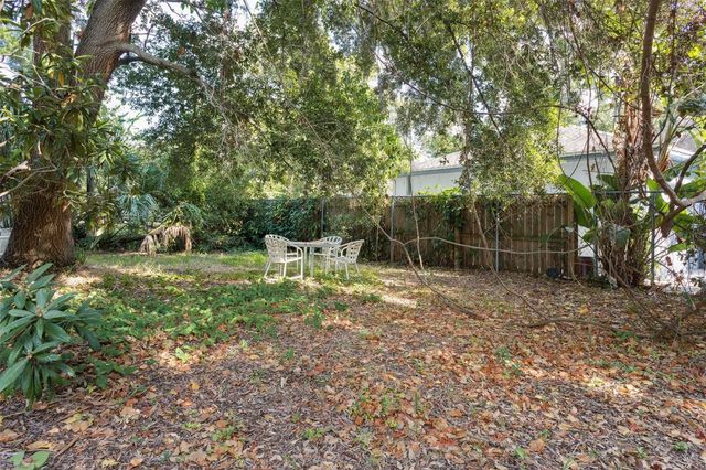 2509 EMMA CIRCLE, Tampa, FL 33614