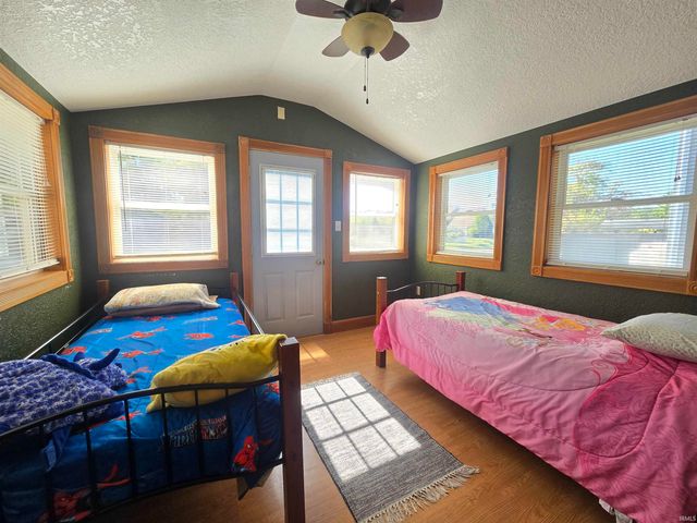 5879 W Lewis Street, Albion, IN 46701