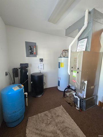 5879 W Lewis Street, Albion, IN 46701