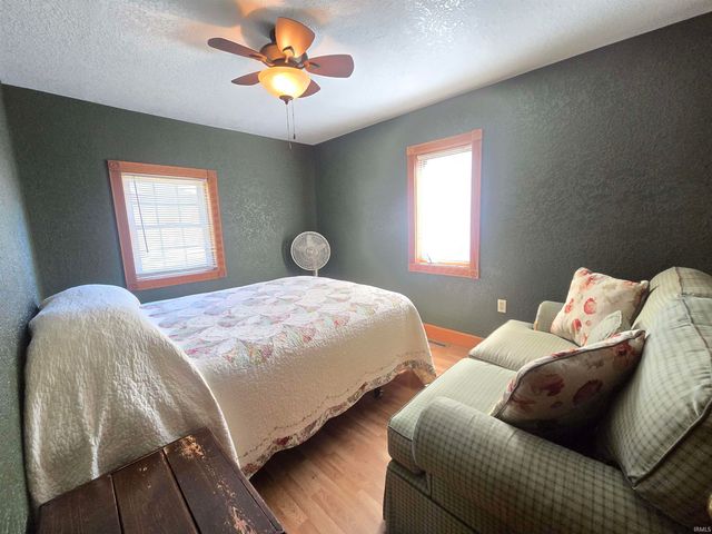 5879 W Lewis Street, Albion, IN 46701