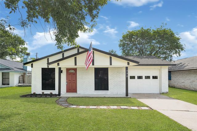 622 N 13th Street, La Porte, TX 77571