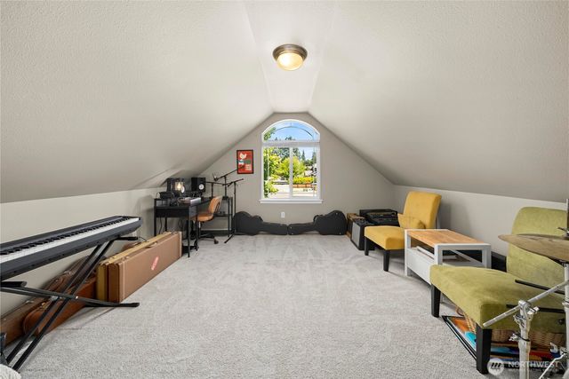 7102 116th Street E, Puyallup, WA 98373