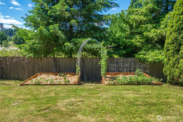 7102 116th Street E, Puyallup, WA 98373