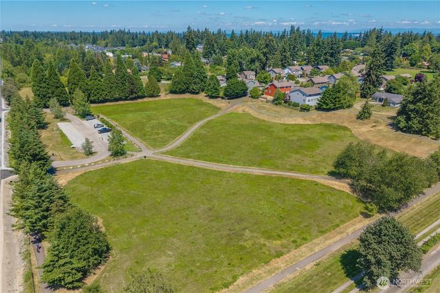 7102 116th Street E, Puyallup, WA 98373