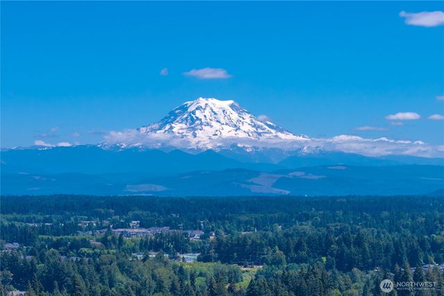 7102 116th Street E, Puyallup, WA 98373
