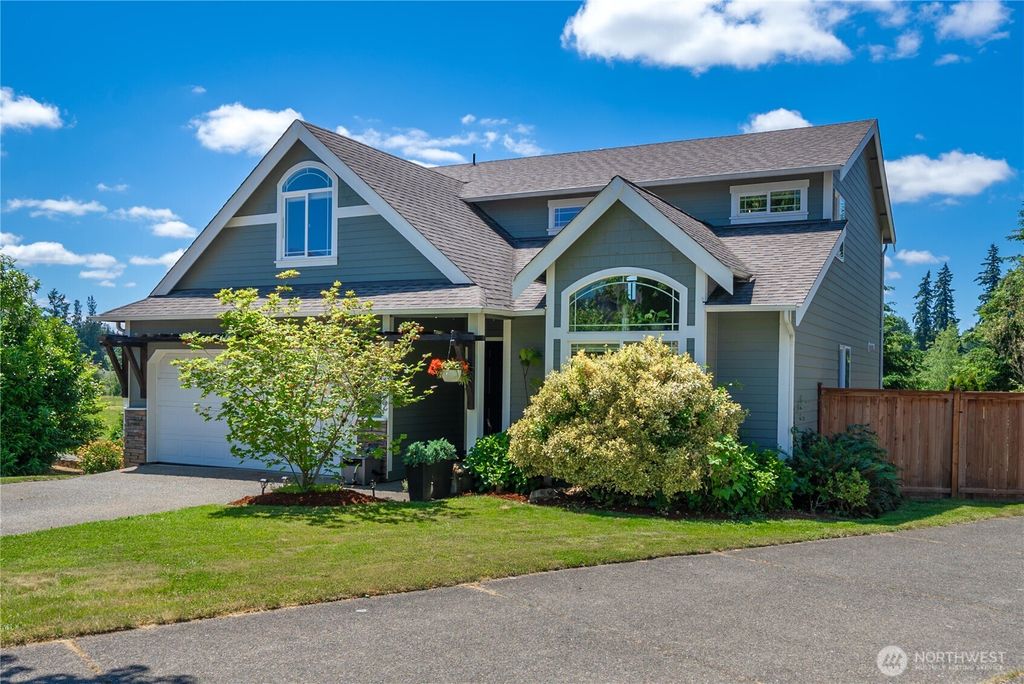 7102 116th Street E, Puyallup, WA 98373