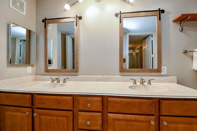 7575 Kirby Drive 2209, Houston, TX 77030