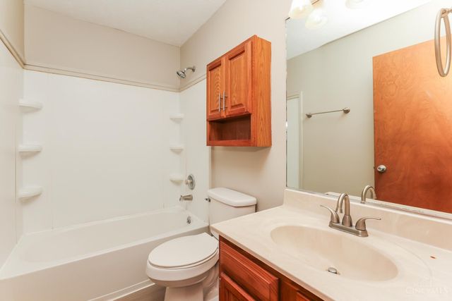 6933 Torrington Drive, Franklin Twp, OH 45005