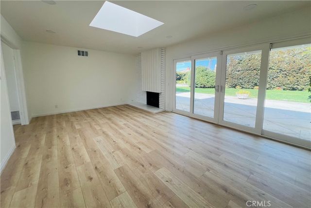 926 Bellis Street, Newport Beach, CA 92660