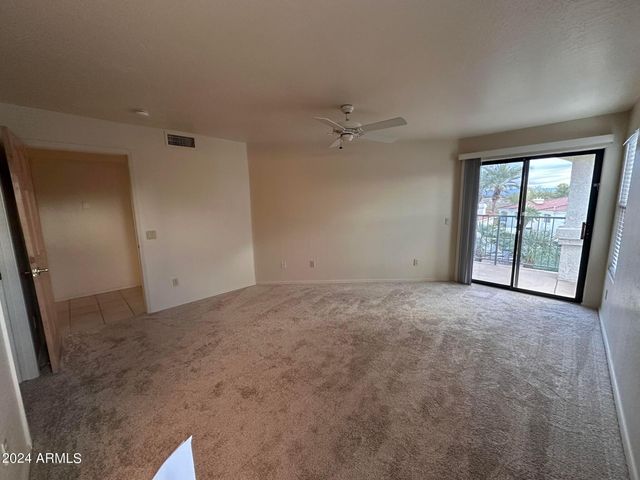 16715 E El Lago Boulevard Unit 214, Fountain Hills, AZ 85268