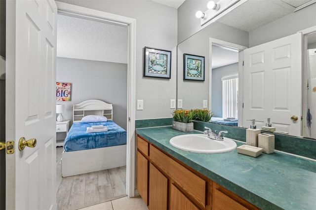 536 PINE CONE DRIVE, Davenport, FL 33897