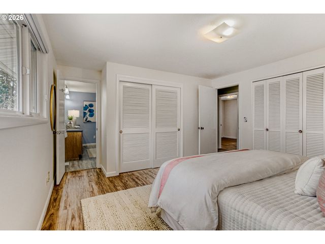 13039 Ne MORRIS St, Portland, OR 97230