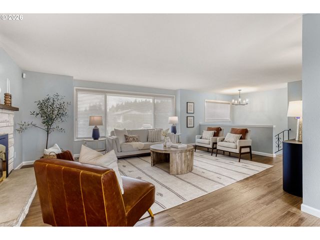 13039 Ne MORRIS St, Portland, OR 97230