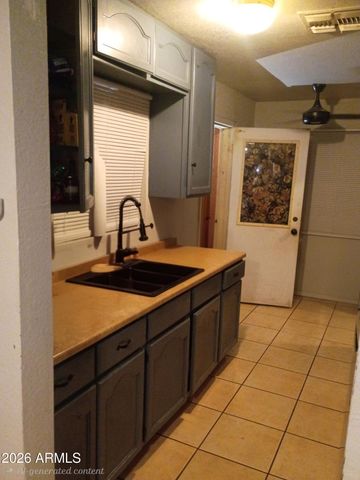 1757 E HIDALGO Avenue, Phoenix, AZ 85040
