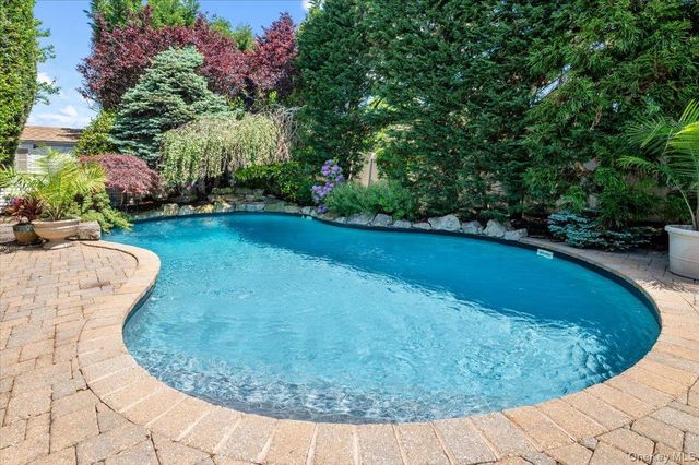 2499 Haff Avenue, Bellmore, NY 11710