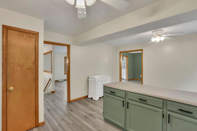 885 Hickory Road, Heath, OH 43056