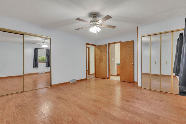 885 Hickory Road, Heath, OH 43056