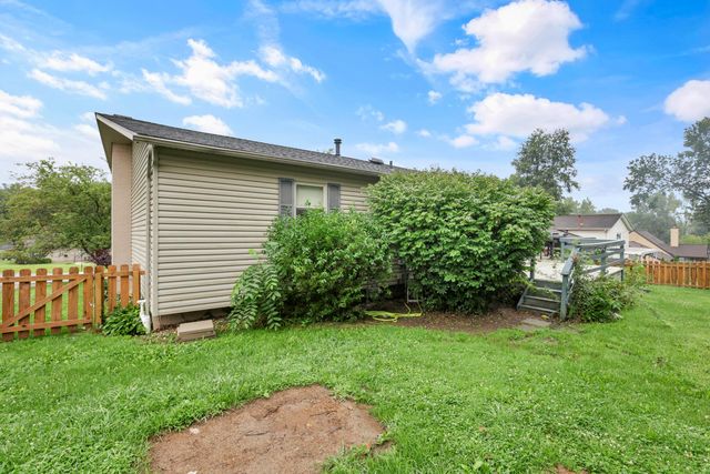885 Hickory Road, Heath, OH 43056