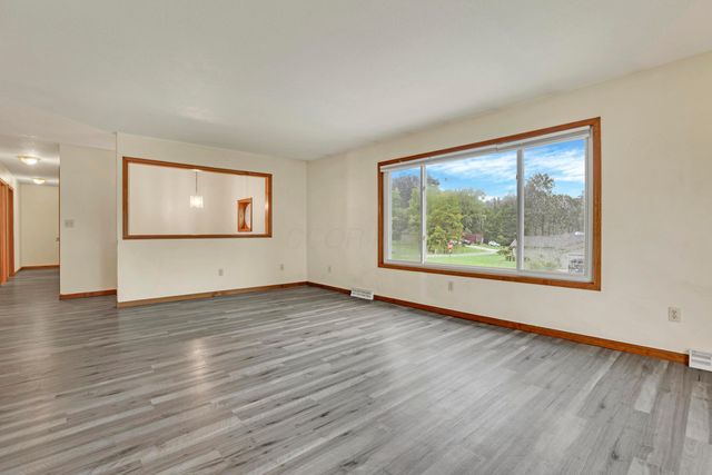 885 Hickory Road, Heath, OH 43056