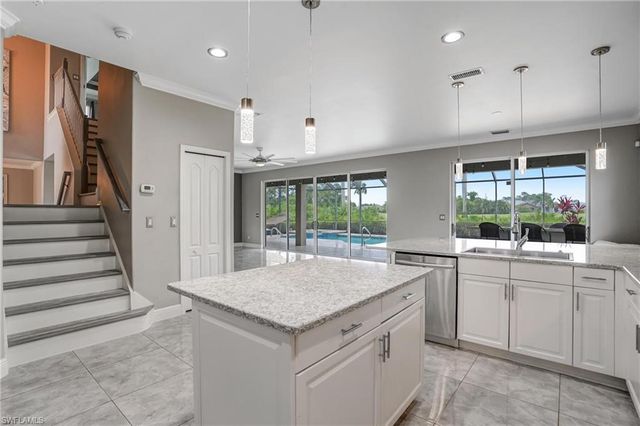 4582 Fairloop RUN, Lehigh Acres, FL 33973