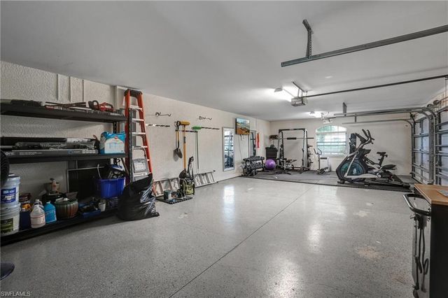 4582 Fairloop RUN, Lehigh Acres, FL 33973